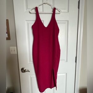 Beyond Yoga Spacedye Inspire Midi Dress - Dragonfruit Sangria / M
